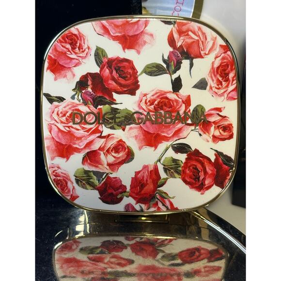 Dolce & Gabbana Blush of Roses Luminous Cheek Colour - 500 APRICOT - NEW in BOX - Picture 2 of 4